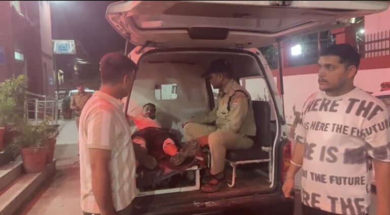 Dehradun Encounter: प्रेमनगर में पुलिस और बदमाशों के बीच मुठभेड़, एक आरोपी घायल