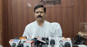 Haldwani Politics: खड़गे की सभा के बाद शुद्धिकरण हवन पर विवाद