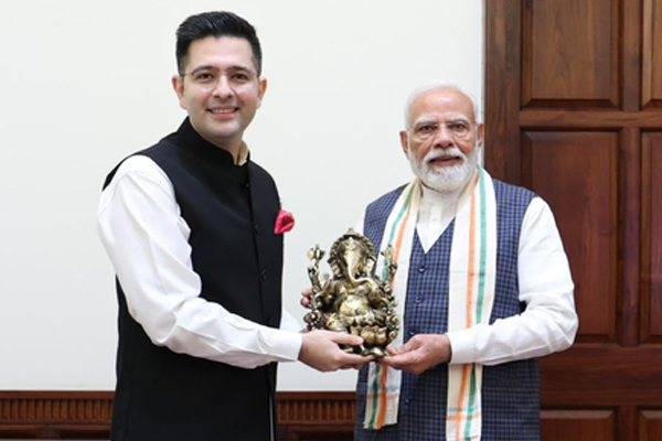 Raghav Chadha PM Modi से मिले, गणेश प्रतिमा भेंट कर बोले- ये सुबह हमेशा याद रहेगी