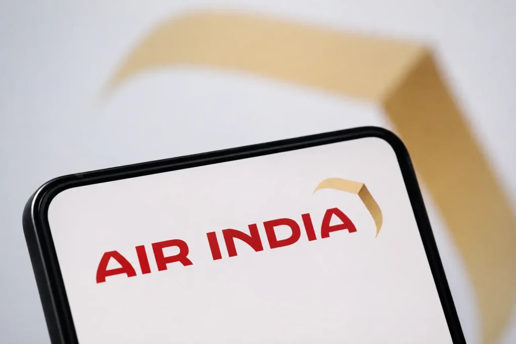 एयर इंडिया ने दो पायलटों को उड़ान ड्यूटी से हटाया, प्रारंभिक ड्रग टेस्ट में आया ‘नॉन-नेगेटिव’ परिणाम
