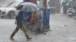 Dehradun Weather Alert: भारी से बहुत भारी बारिश का ऑरेंज अलर्ट, ट्रैकिंग पर रोक और प्रशासन हाई अलर्ट पर