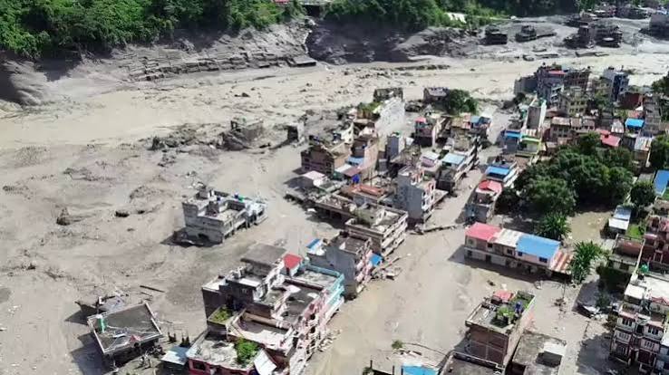 नेपाल फ्लैश फ्लड 2026: तिब्बत से आए सैलाब ने मचाई तबाही, 8 की मौत और 105 भारतीय लापता
