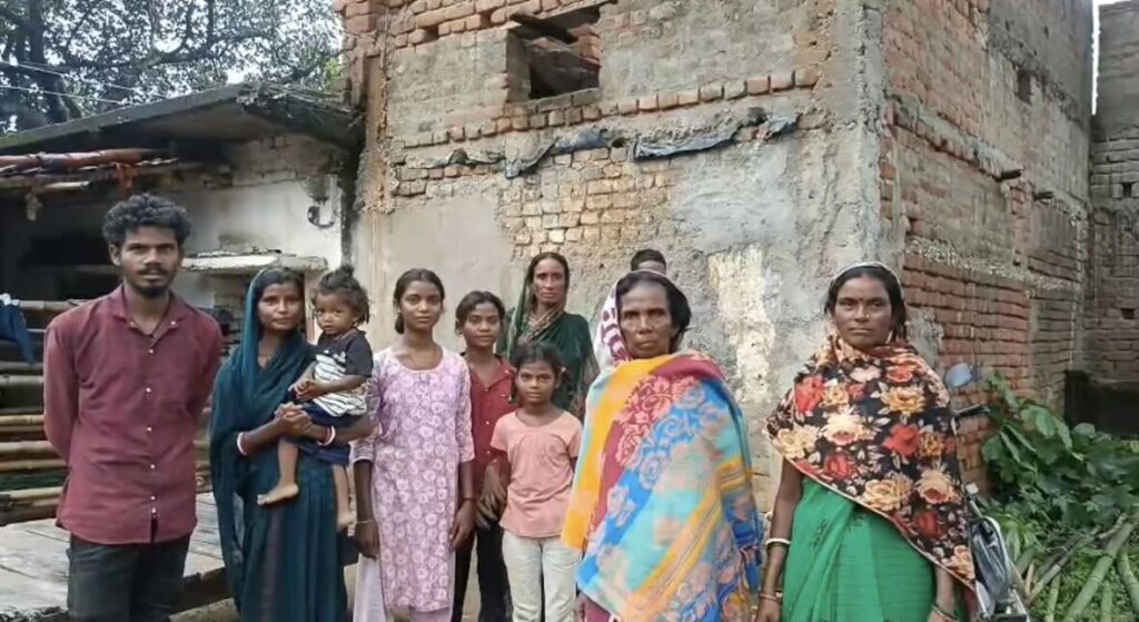 चित्तरडीह में चोरी: 3 घरों में लाखों की वारदात