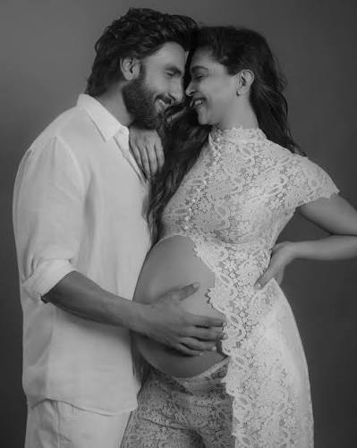 Ranveer Singh and Dua complete the family look