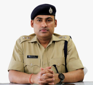 रामपुर में बेटे के अपहरण का आरोपी निकला पिता, पुलिस ने सहयोगी समेत किया गिरफ्तार