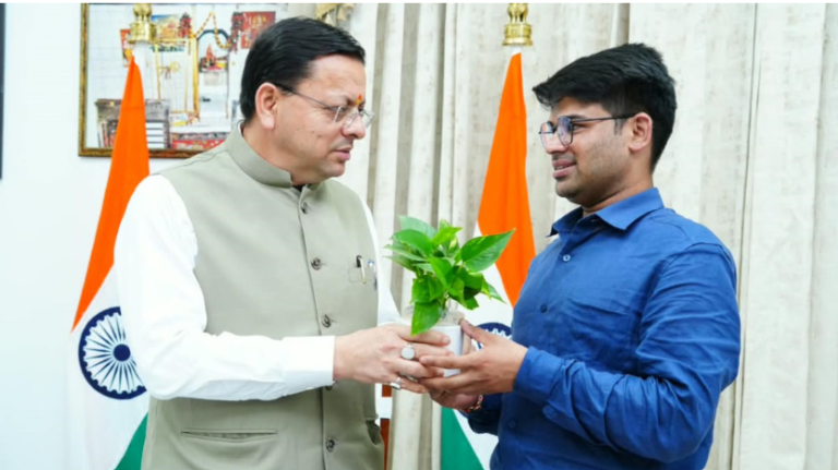 उत्तराखंड के रवि टम्टा की उड़ने वाली गाड़ी को सरकारी सहयोग का भरोसा, सीएम धामी ने दिए मदद के निर्देश