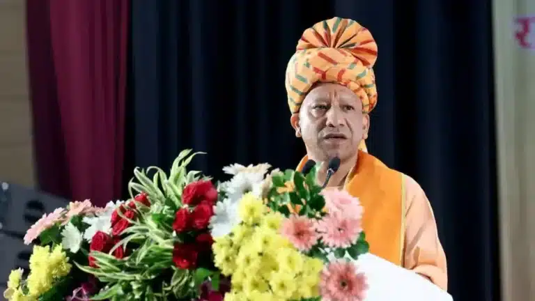 Uttar Pradesh-लोहिया विधि विश्वविद्यालय के दीक्षांत समारोह में बोले सीएम योगी, “2017 से पहले यूपी में था माफिया राज”