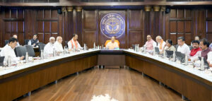UP Cabinet Decisions 2026: योगी कैबिनेट के 22 फैसले, 4 लिंक एक्सप्रेसवे और कैशलेस इलाज को मंजूरी